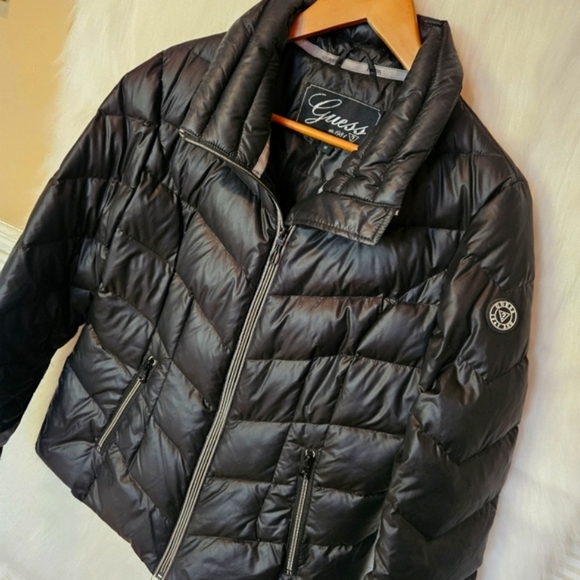 Guess Classic Down Filled Insulated Puffer Jacket - Picture 2 of 10